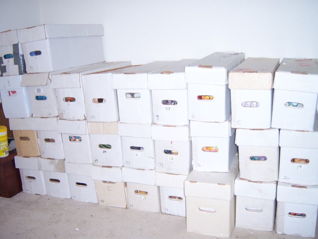 1 bulk box Lot 100 MARVEL/ DC & other comics  NO dups  bags & board