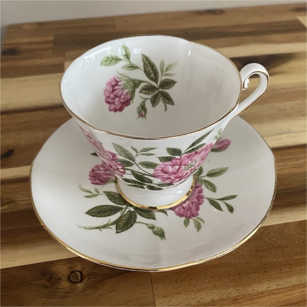 Roslyn Bone China Rosa Fiesta Cup & Saucer Summer Beauty Floral Gold Trim Set