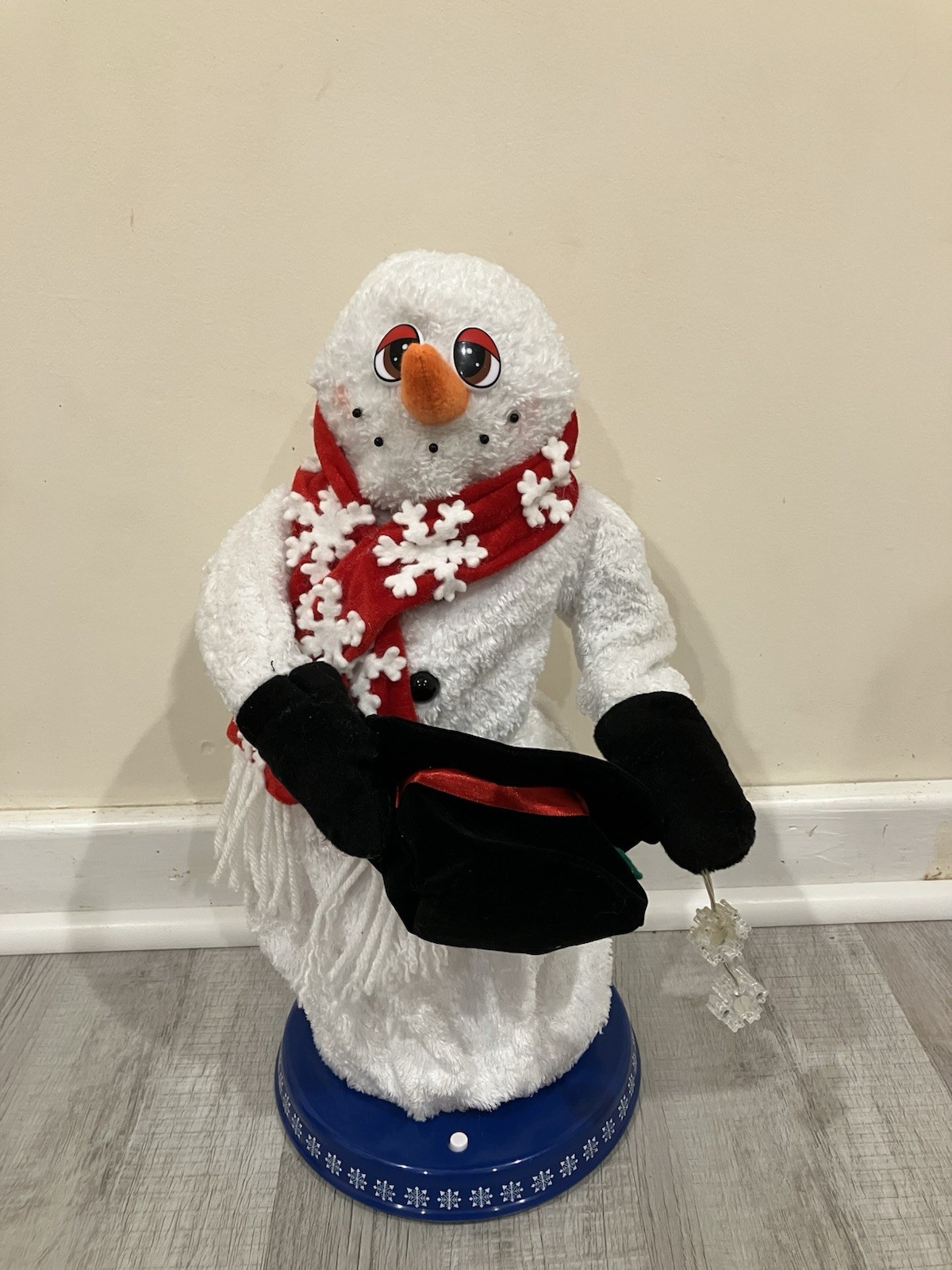 Gemmy Industries Custom Spinning Snowflake Snowman Snow Miser See Video