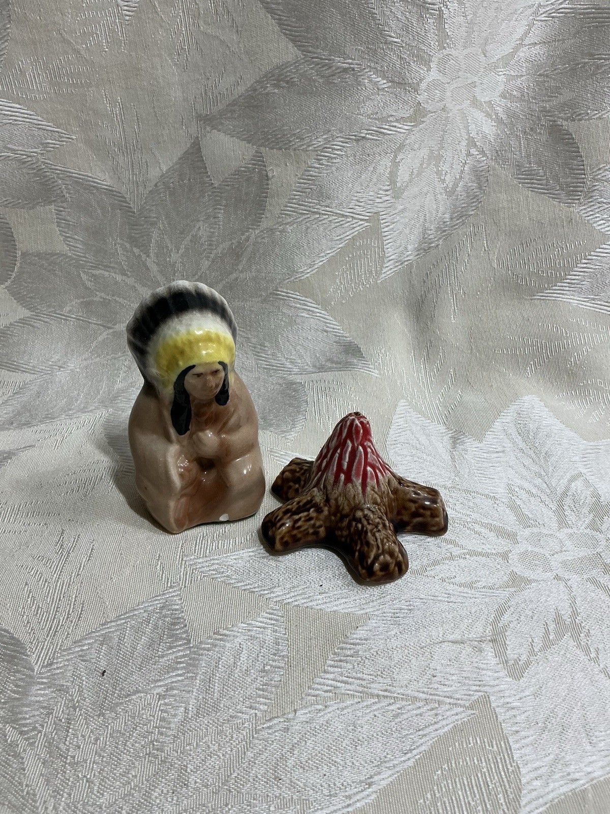 Vintage Indian Chief & Bonfire Salt & Pepper Shakers; Native American Western