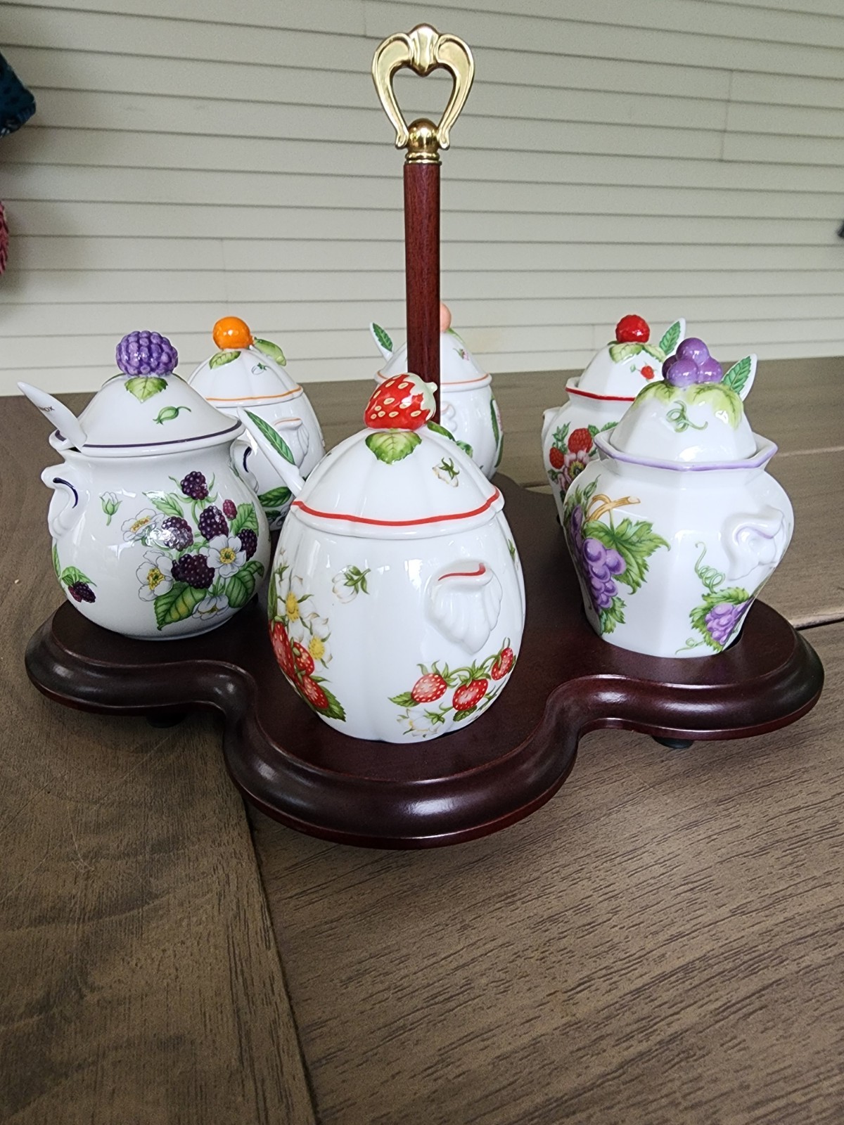 Lenox Orchard Jam Jar Collection Set of 6 Porcelain Jars Spoons Wooden Carousel