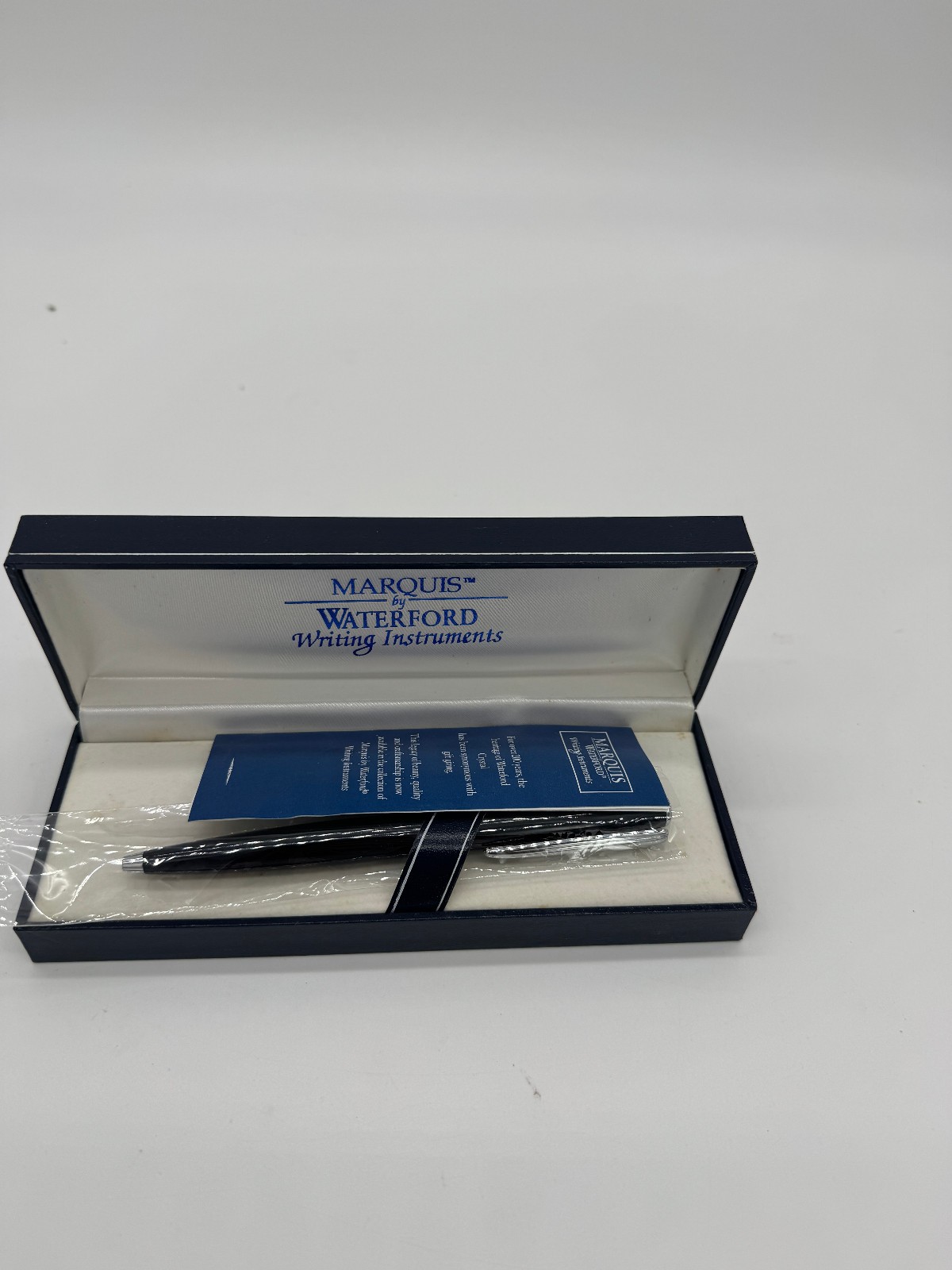 Marquis by Waterford Pen Black Lacquer & Chrome Trim new but needs ink Marquis by Waterford Pen Black Lacquer & Chrome Trim new but needs ink
