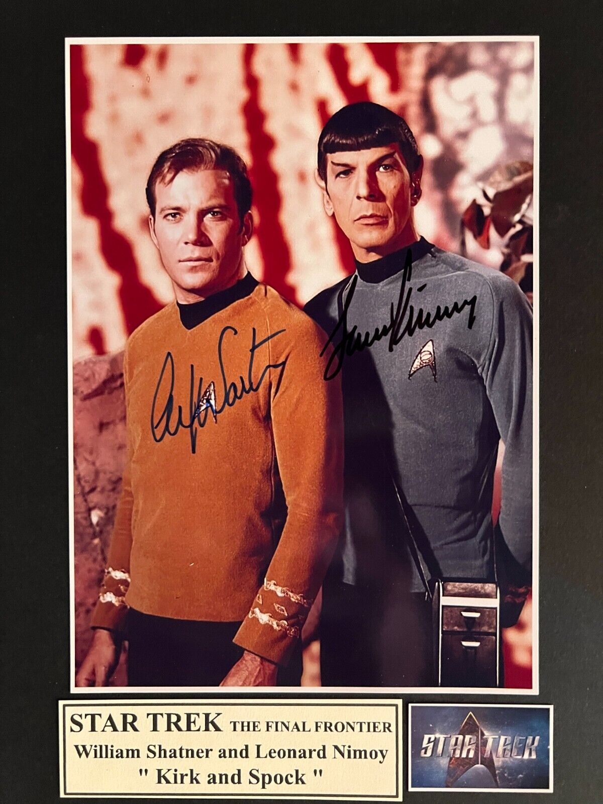 Star Trek cast signed photo autographed by William Shatner and Leonard Nimoy