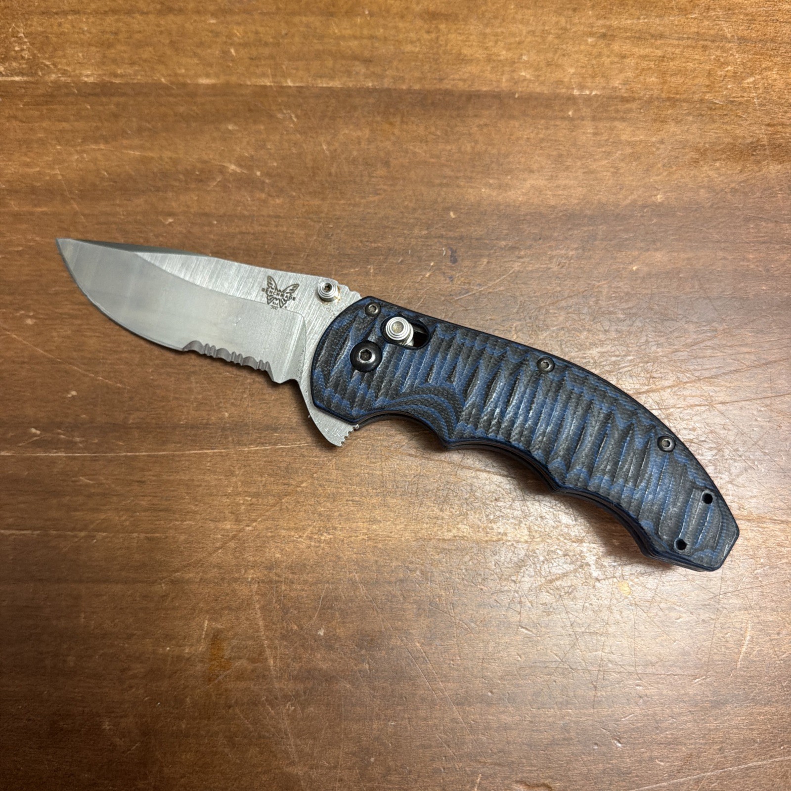 Authentic Benchmade Axis Flipper Pocket Knife 300 154cm Blade