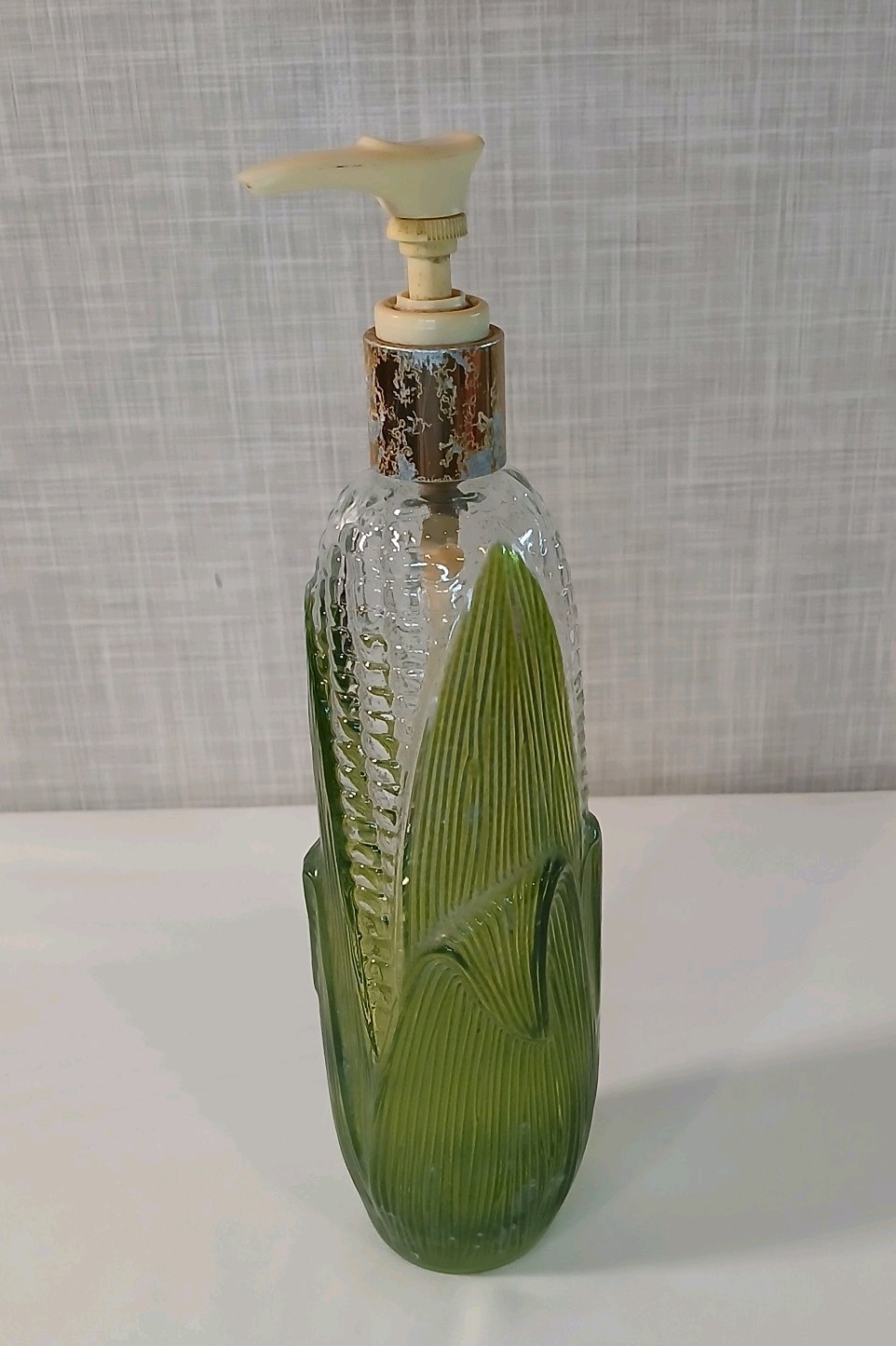 Vtg 70s AVON Golden Harvest Figural Corn Cob Glass Dish Soap Dispenser Bottle