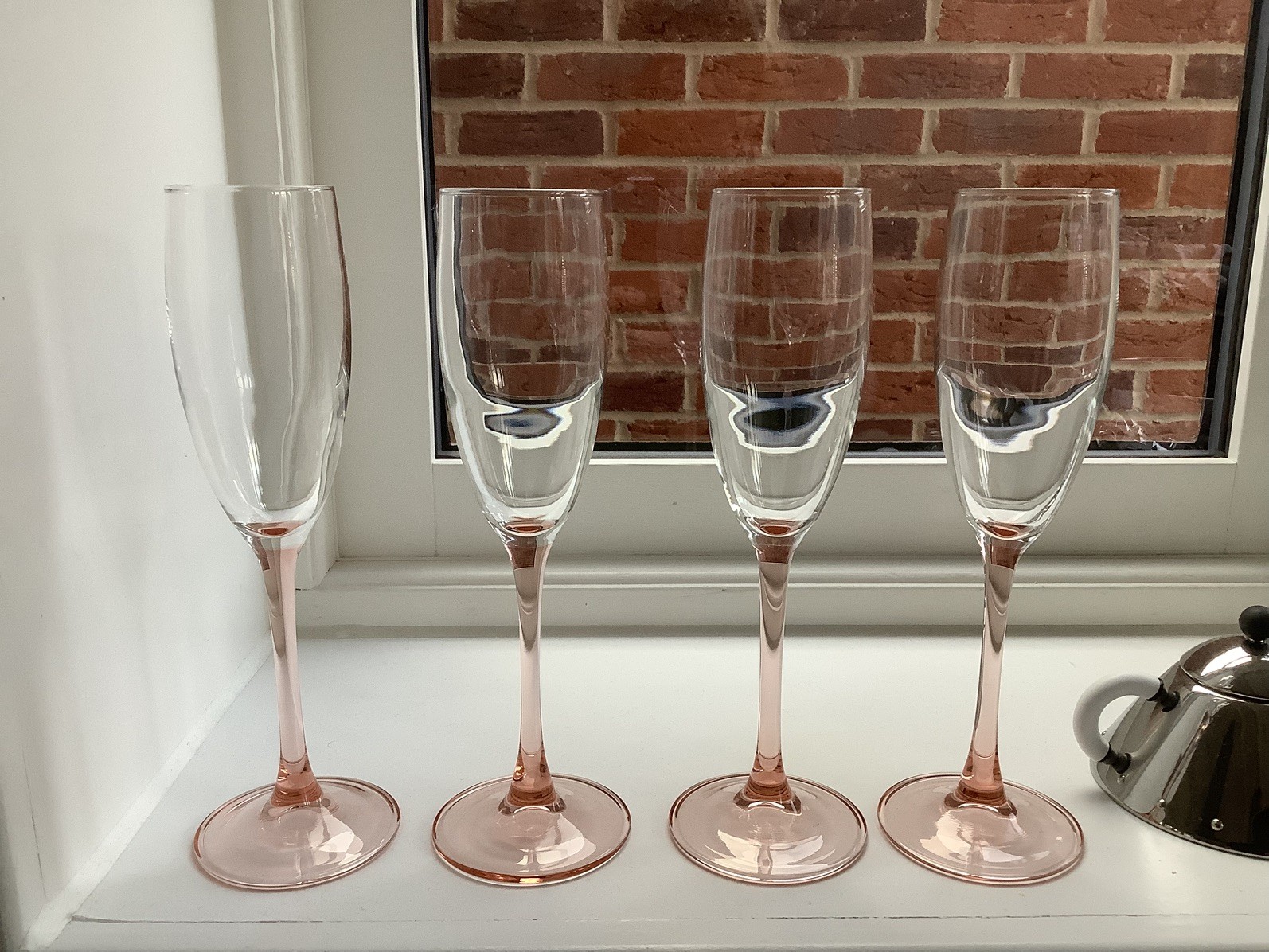 Vintage Luminarc France Pink Stem Champagne Flutes Glasses x 4