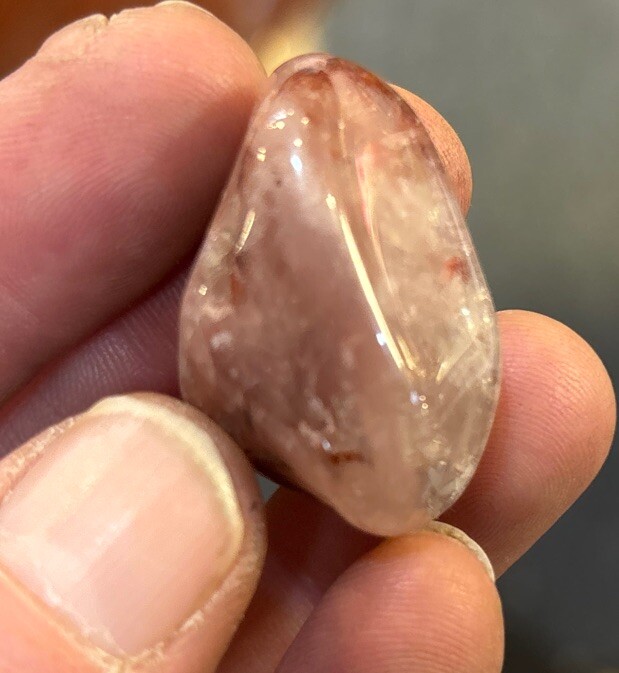 1 Kilogram Tumbled Lithium Quartz Average Size 20 Grams 1 Kilogram Tumbled Lithium Quartz Average Size 20 Grams