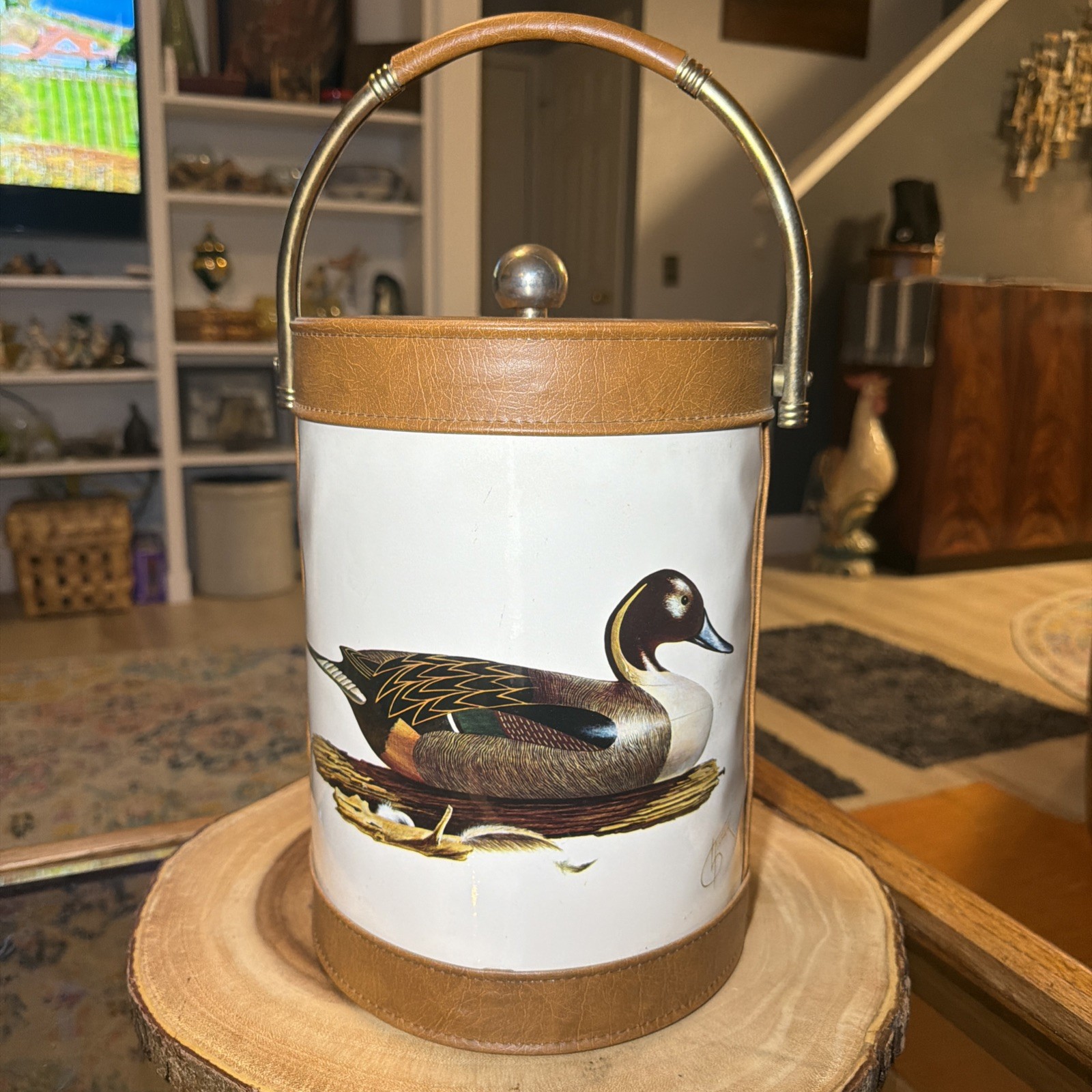 EUC VTG Mid Century Ice Bucket Ducks Pheasants by Sigma Leather Handle Mallard EUC VTG Mid Century Ice Bucket Ducks Pheasants by Sigma Leather Handle Mallard