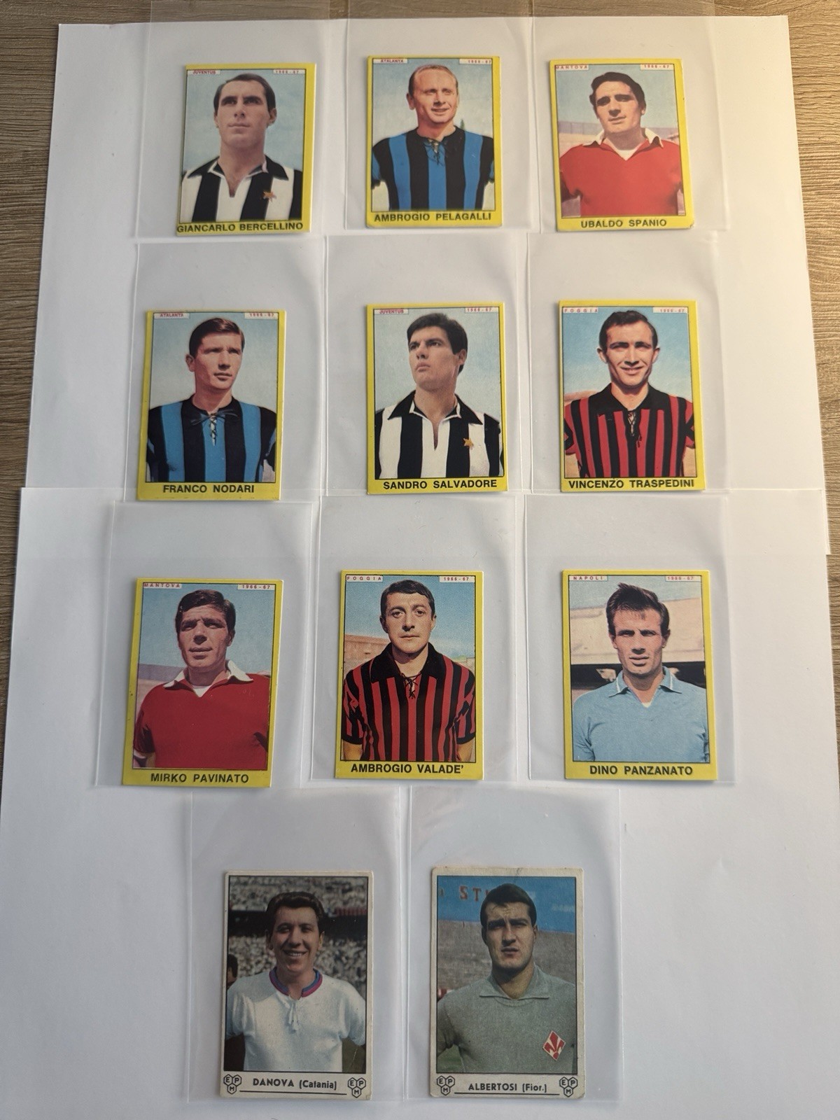 1966-67 Panini Footballers Vintage Football Figure Lot 1966-67 Panini Footballers Vintage Football Figure Lot