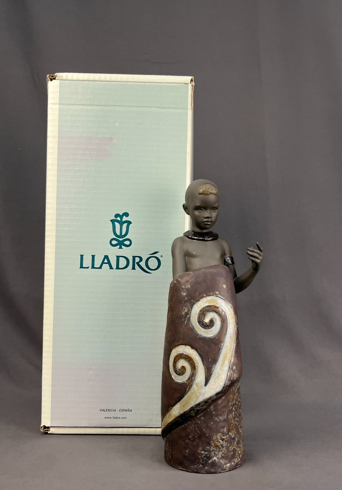 Lladro 01012507 Retired 14 1/2