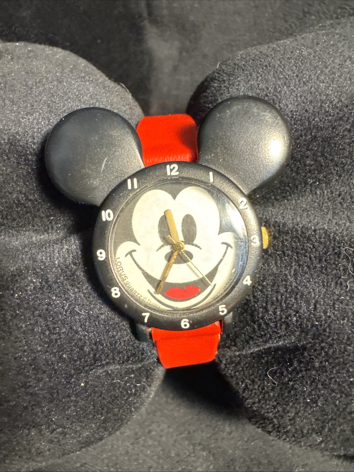 Vintage Lorus Disney Analog Quartz Mickey Mouse Watch New Battery