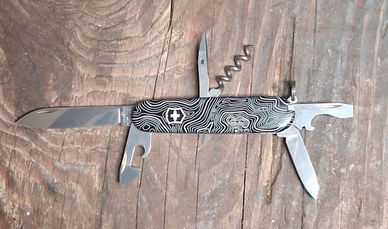 Beautiful Victorinox Spartan SAK w/ Black Topo Scales, Brand New/Never Used 