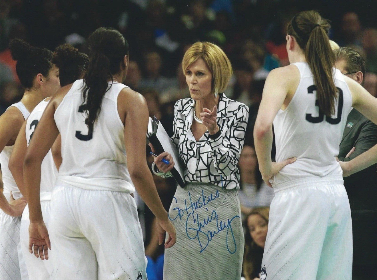 CHRIS DAILEY Signed 8 x 10 Photo Signed REPRINT Basketball UCONN HUSKIES Coach