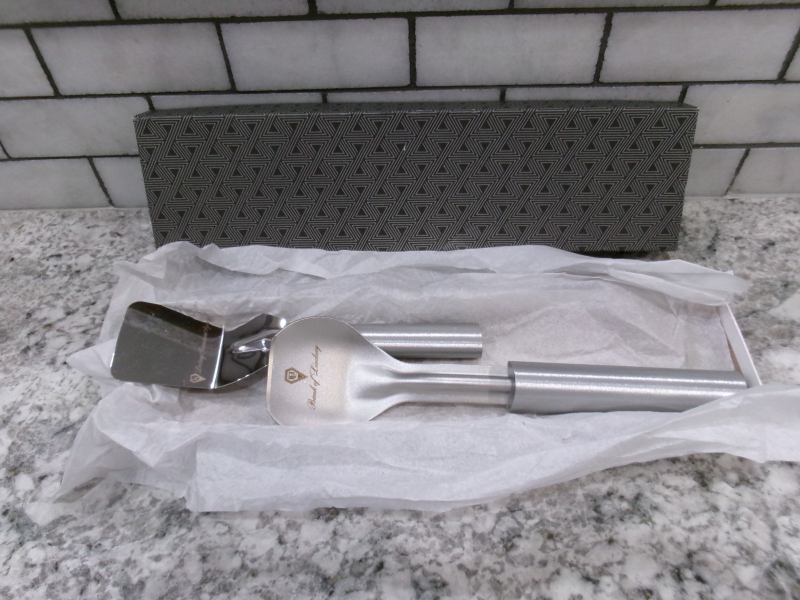 Ice Cream Scooper & Cake Server Set, Ad for Lindsay Bank, Vintage, Never Used Ice Cream Scooper & Cake Server Set, Ad for Lindsay Bank, Vintage, Never Used
