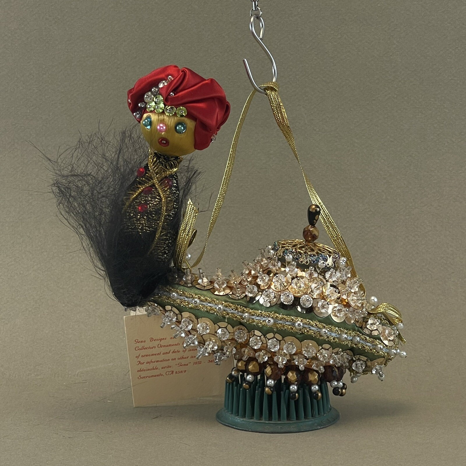 Vintage Collector\'s Ornament by Gena Kinder 1978 \