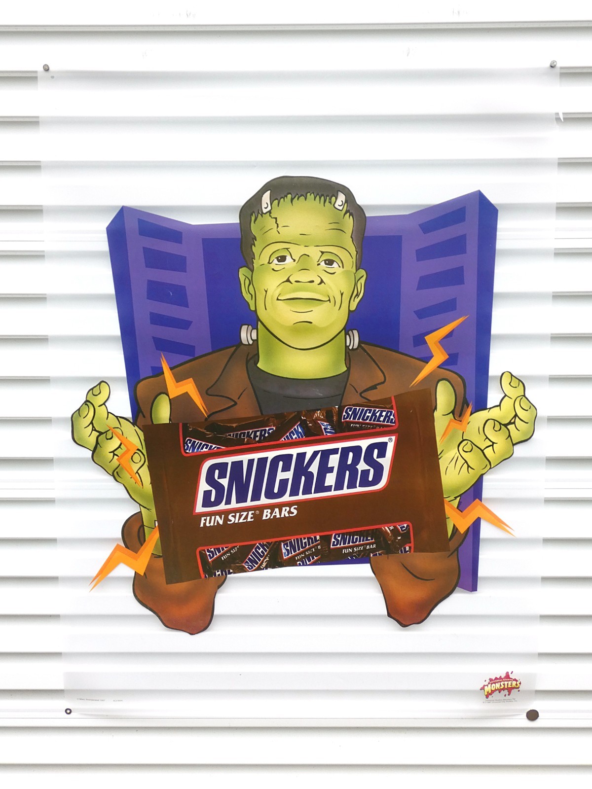 1997 M&M Mars Universal Monsters Halloween Banners Frankenstein & Bride 36x48