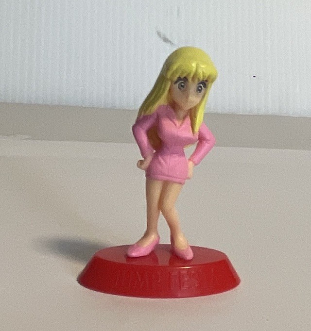 Kochikame Reiko Akimoto Mini Figure Coca-Cola Shonen Jump Anime Made in Japan