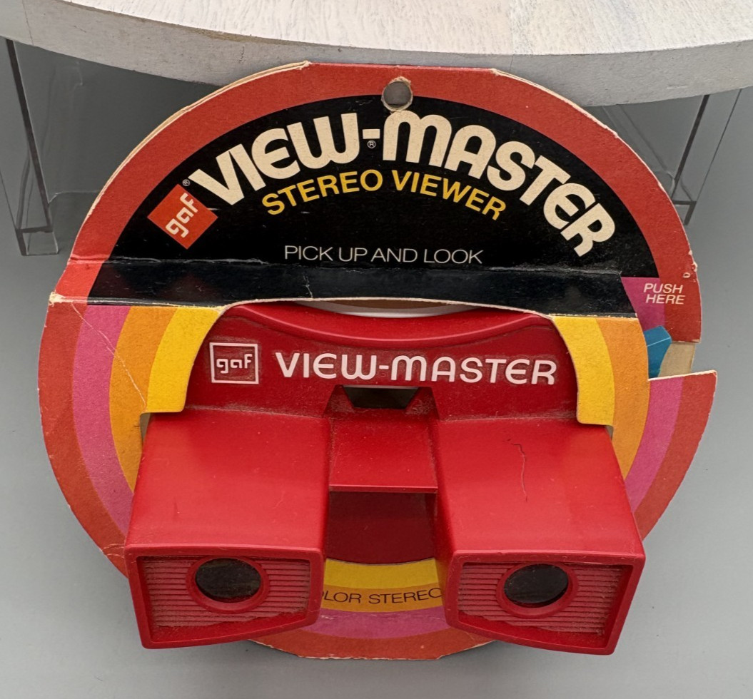 Vintage GAF View-Master 3D Stereo Viewers Tyco Red Full Color Stereo Picture NEW