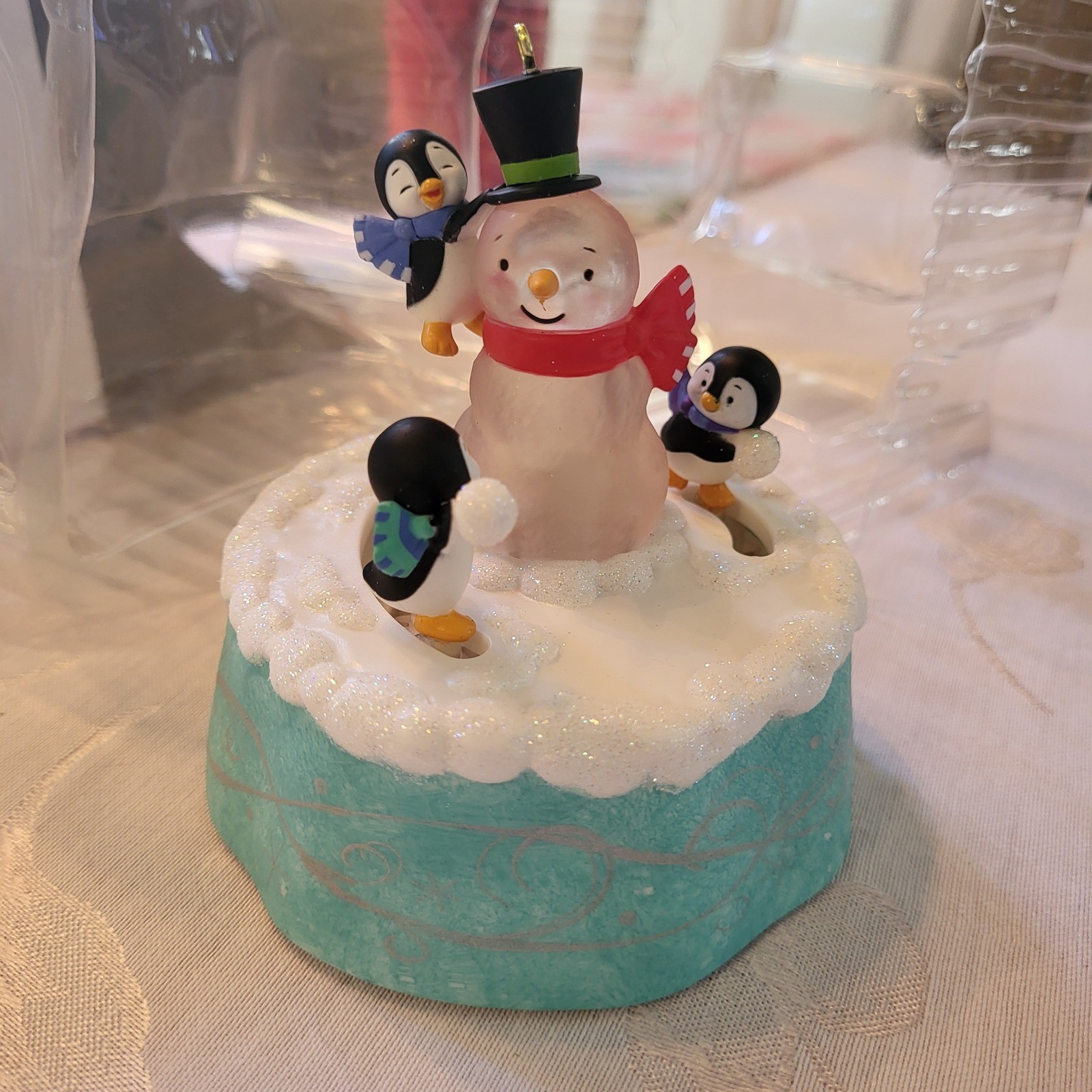 Hallmark Keepsake 2021 Playful Penguins Magic Light Sound Motion Ornament