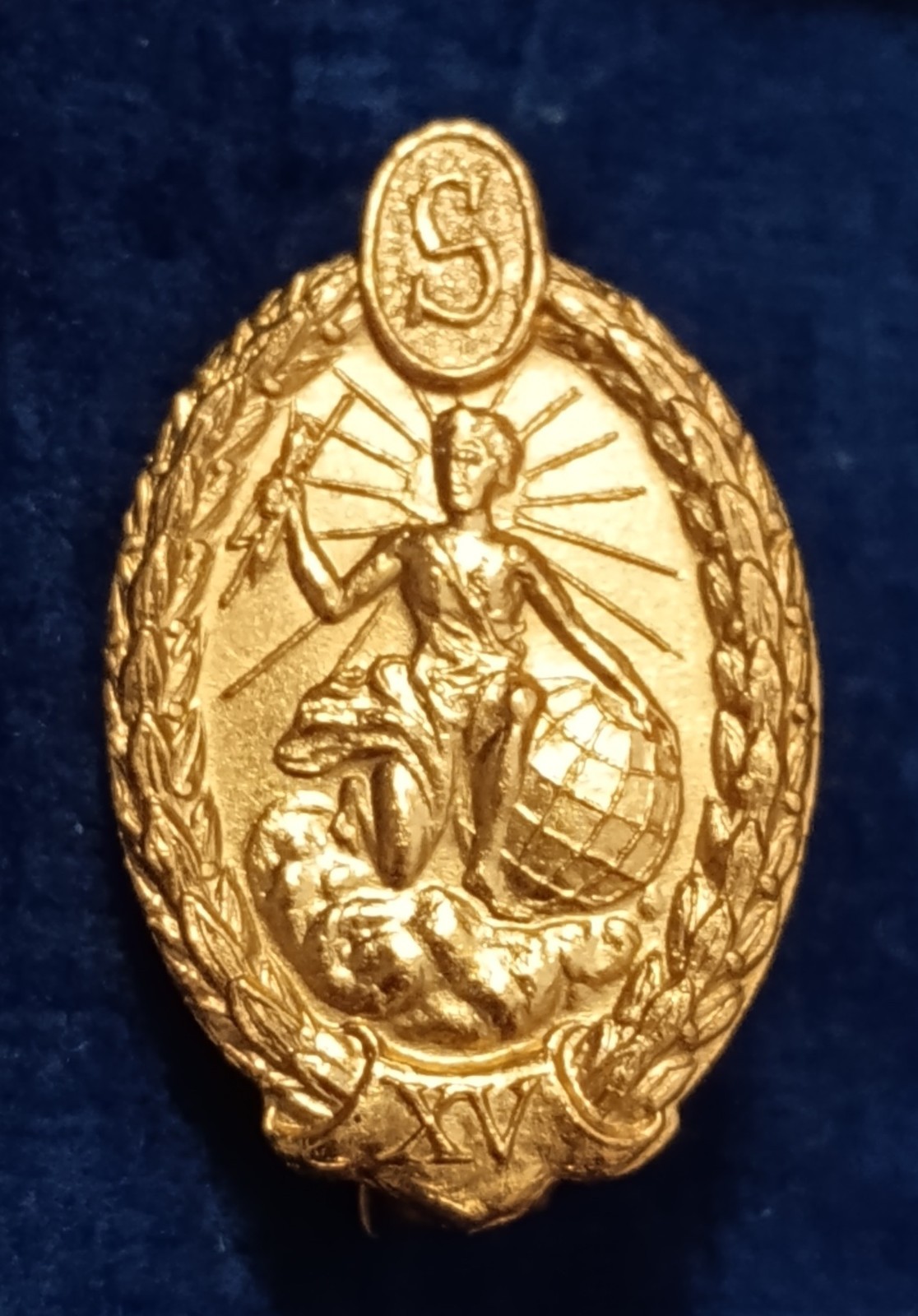 Vintage 1965 Silver Gilt STC 15 Year Service Badge Boxed Saunders Shepherd XV Vintage 1965 Silver Gilt STC 15 Year Service Badge Boxed Saunders Shepherd XV