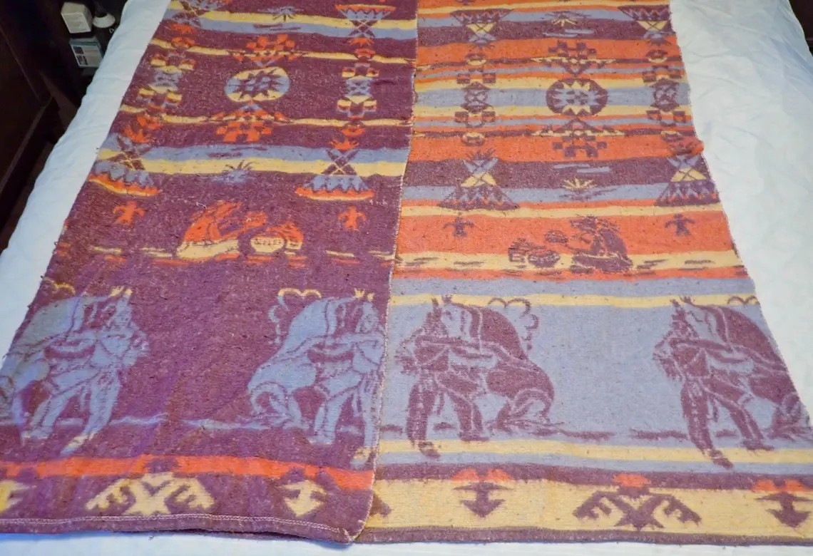 Vintage Likely BEACON Cotton Camp Blanket 50s Native American Southwestern 62x58