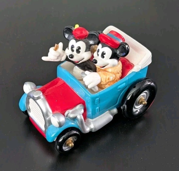 VTG  Schmid Disney Characters Music Box, Mickey & Minnie
