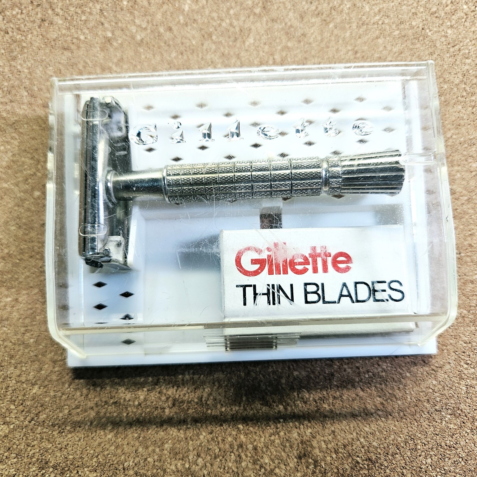 Vintage 1957 Gillette C2 Flare Tip Super Speed TTO Safety Razor Case & Blades