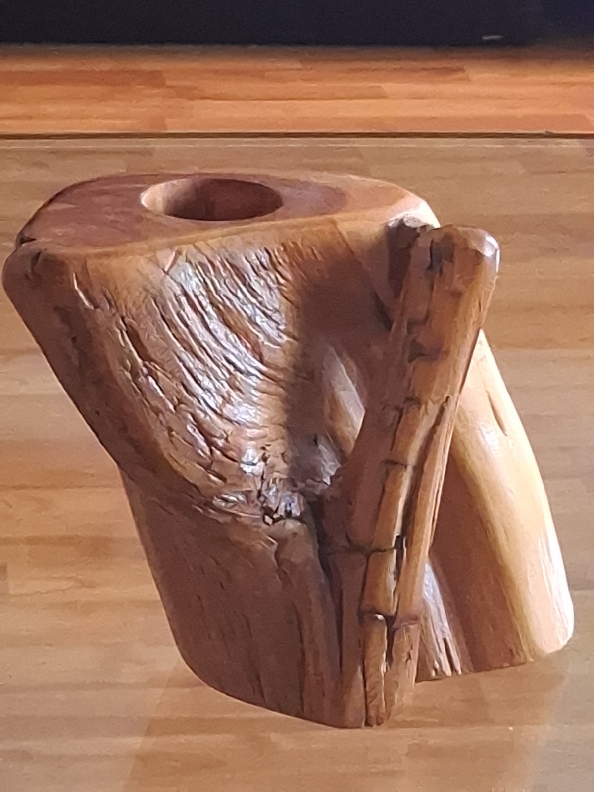 Vintage Handcrafted Live Edge Burl Wood Sculpted Tealight Candle Holder Vintage Handcrafted Live Edge Burl Wood Sculpted Tealight Candle Holder