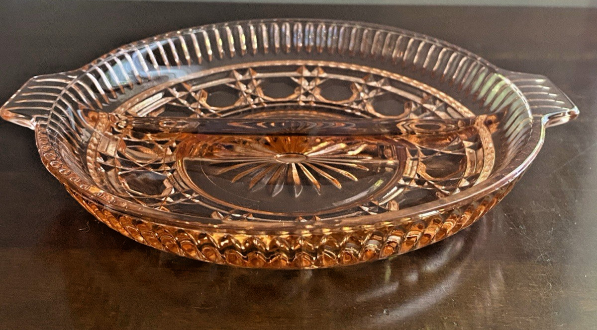 Indiana Glass Windsor Pink Divided Condiment Bowl 7 3/8” Handled Depression