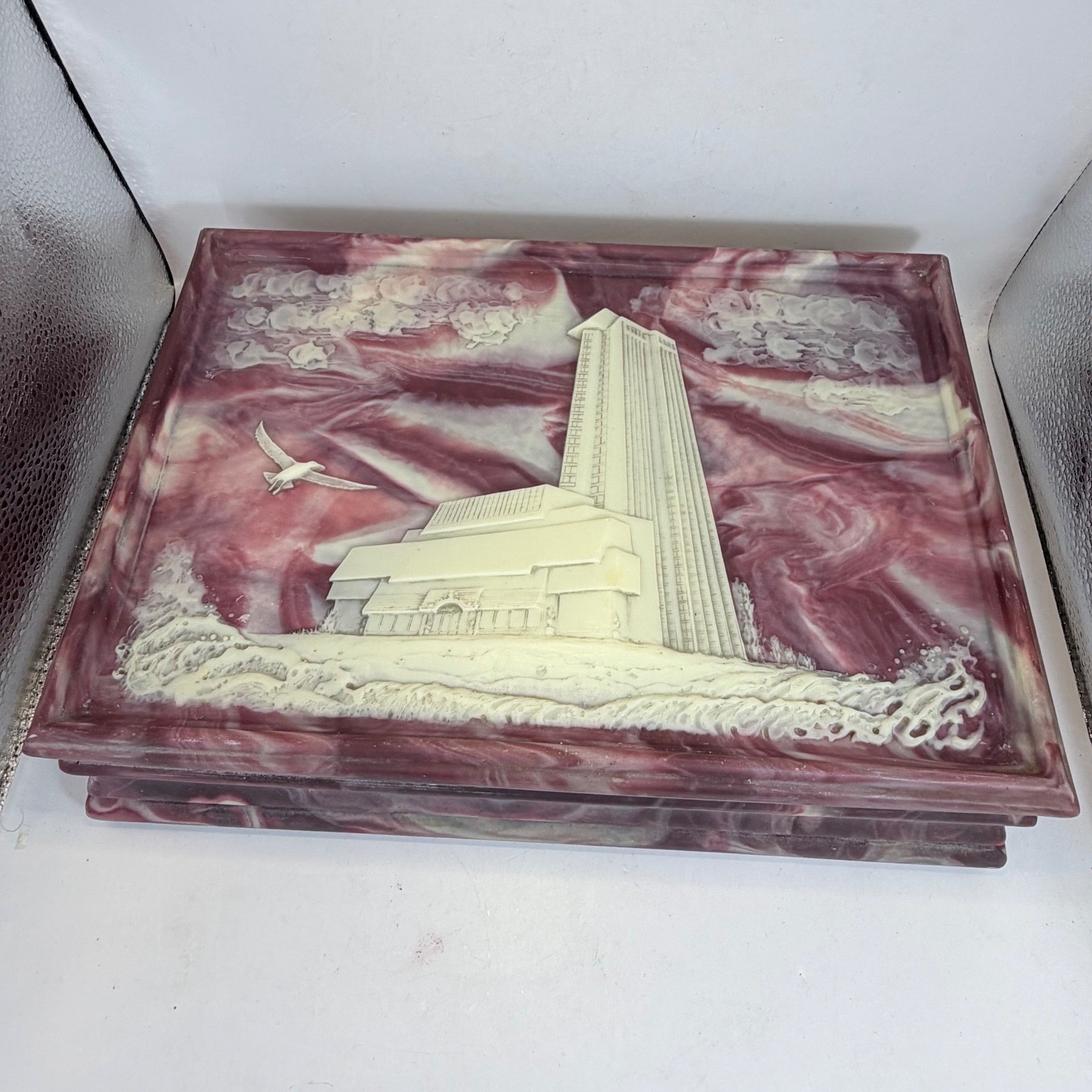 Vintage Trump Plaza Hotel Casino Slag Glass Trinket Box Purple Marbled 12in Vintage Trump Plaza Hotel Casino Slag Glass Trinket Box Purple Marbled 12in