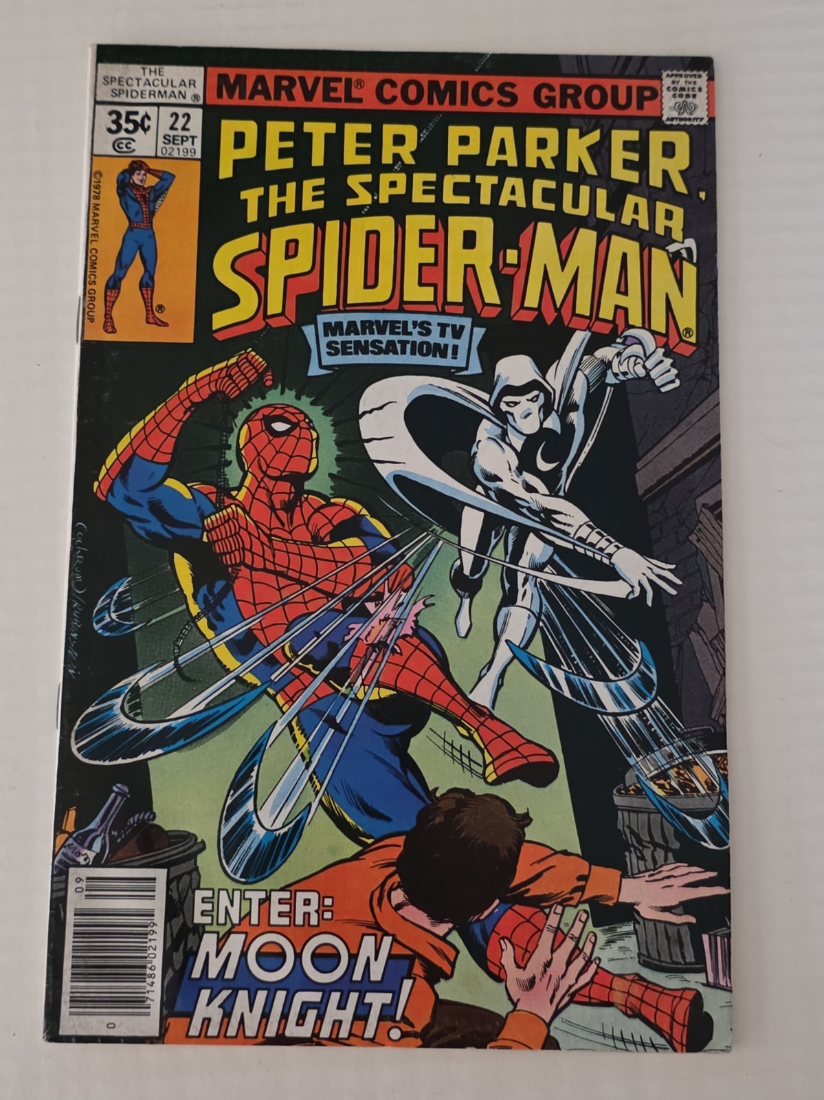 Peter Parker the Spectacular Spider-Man #22 1978 Moon Knight App.
