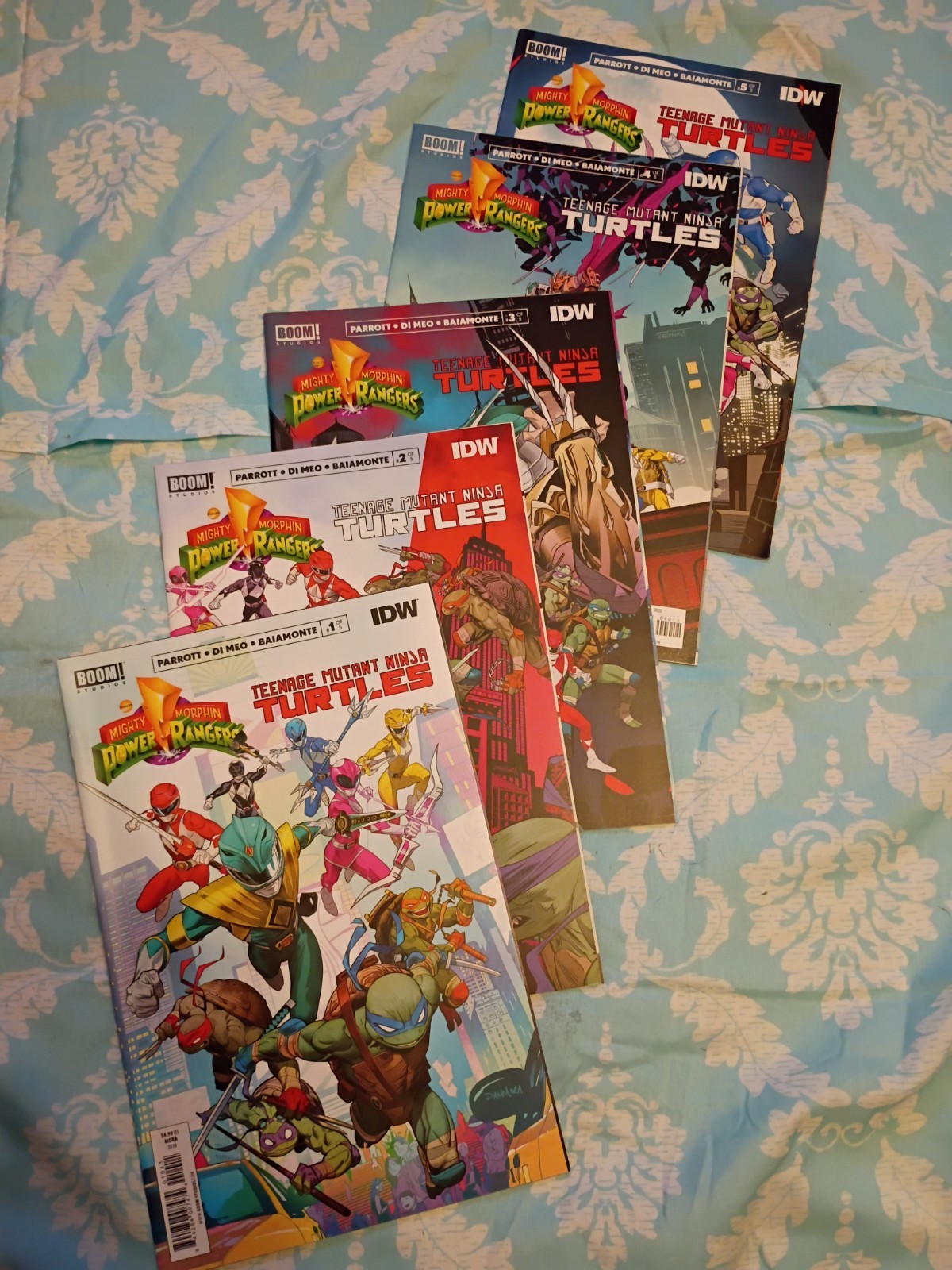 Mighty Morphin Power Rangers TMNT #1-5 Comic Book Set Very Nice Boom Studios Idw
