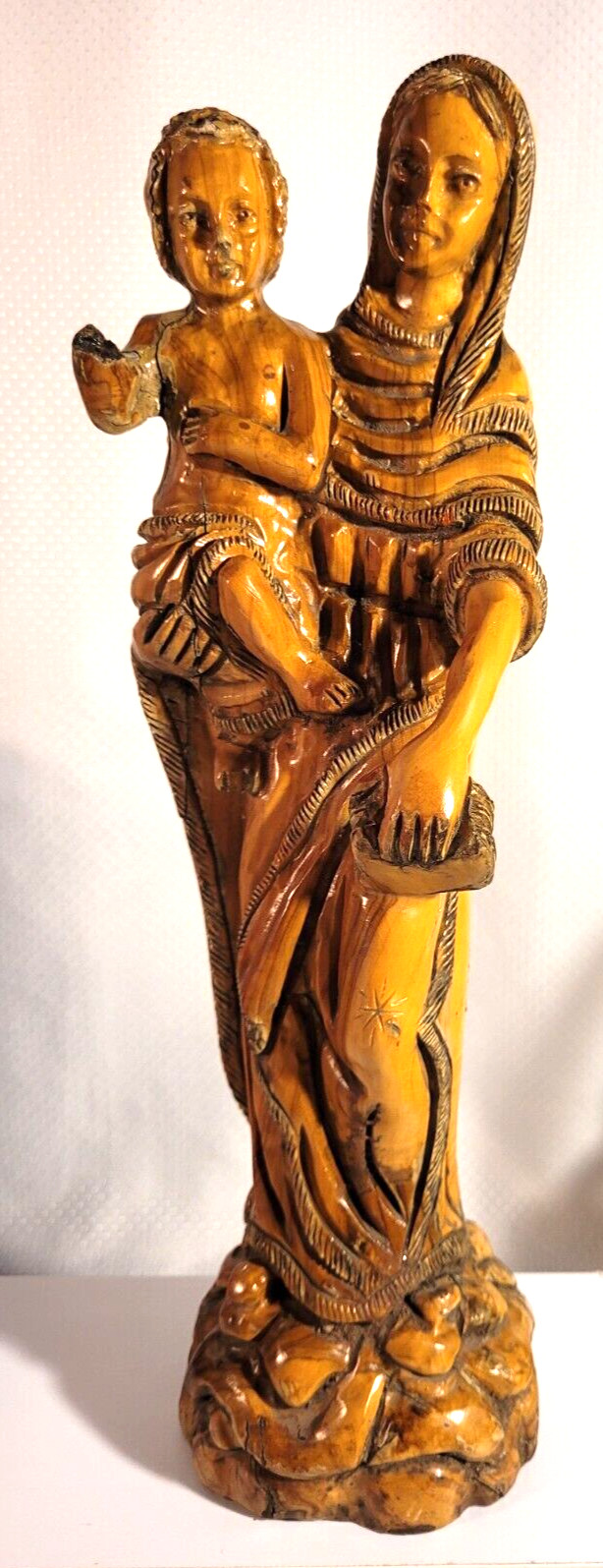 Awesome  Hand Carved 13 in Mother & Child Olive Wood Jerusalem  Israel Detailed
