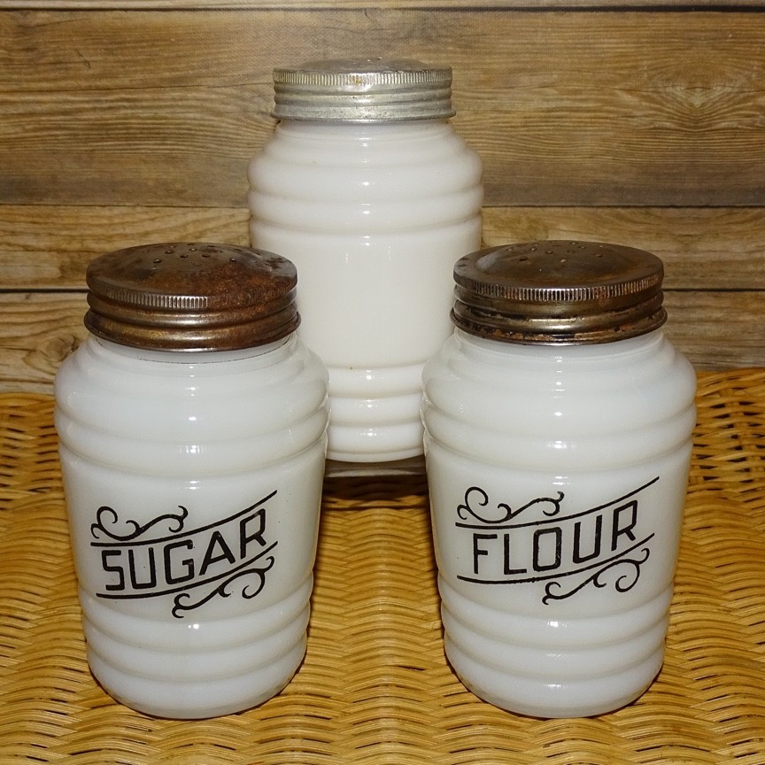 Vint Hazel Atlas Beehive Stovetop Flour Sugar Salt Shakers Lot of 3 Black Script