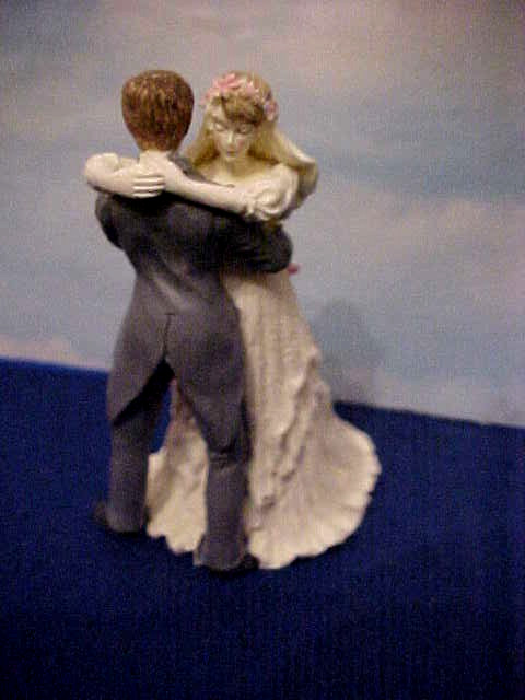 Enesco Wedding Cake Topper Dancing Bride & Groom Figurine 1989