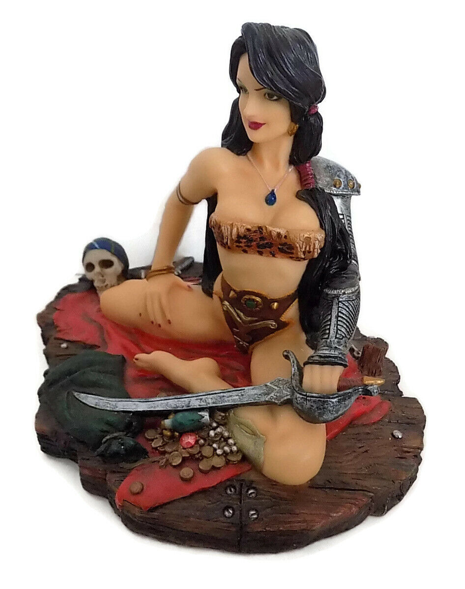 RARE 1998 MYTHS & LEGENDS SCULPTURE SEXY VERONICA PIRATE LADY WITH SWORD BY W.U.
