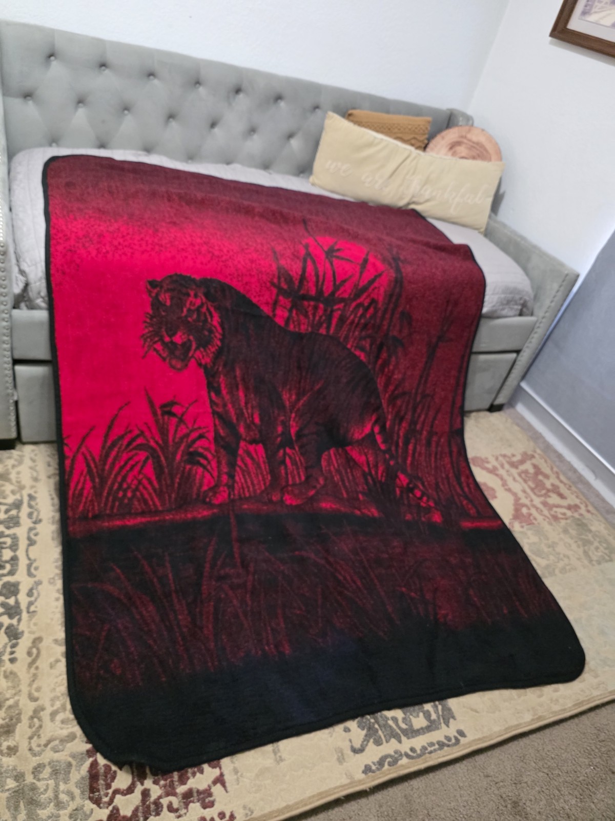 Vintage Reversible Blanket Lion Red 62\