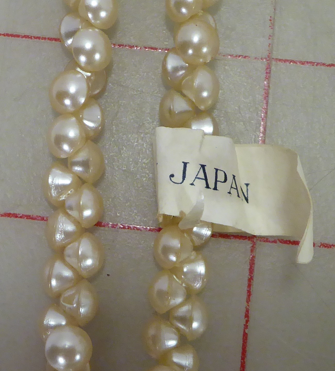 144 Vintage 6mm Tiny Glass Shank Doll Buttons Ivory Japan 1/4\