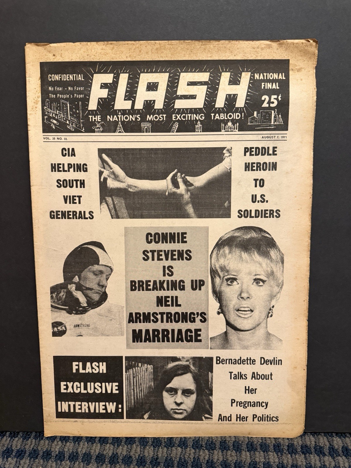 1971 August 7th Confidential Flash NewsPaper, Connie Stevens Neil Arm (VRN10H)