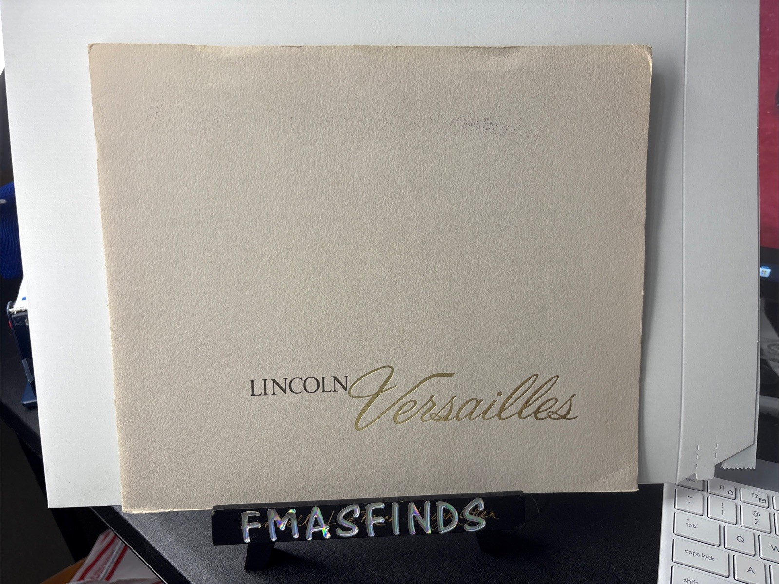 B8 1977 LINCOLN VERSAILLES Auto Sales Brochure Automobile