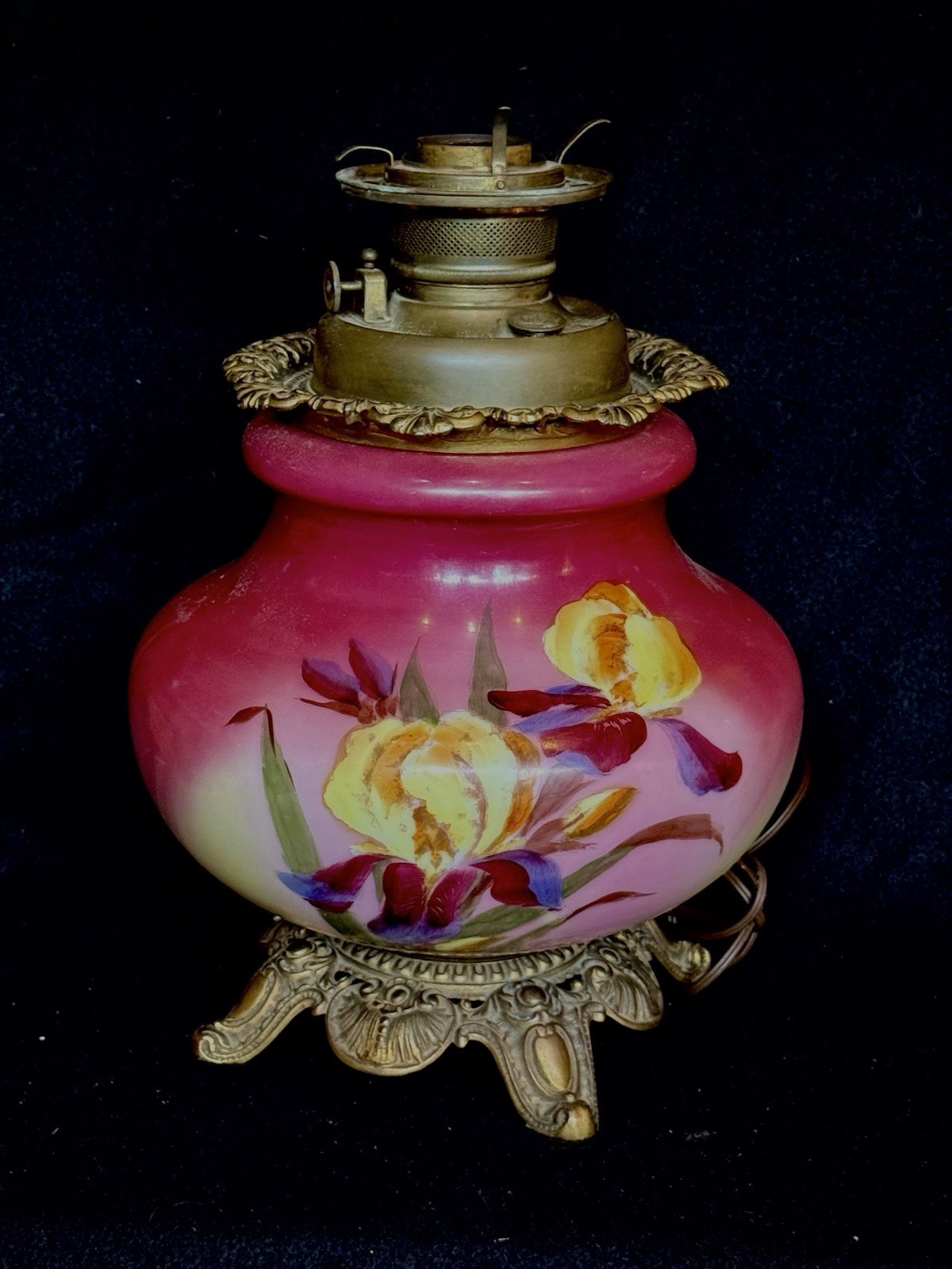 LG. Antique P G & L 1890’s Victorian Hand Painted Floral Kerosene Oil Lamp GWTW