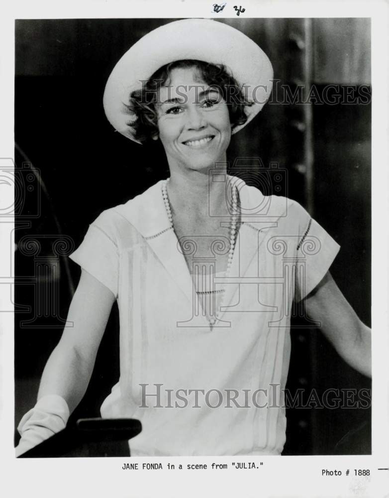 1977 Press Photo Actress Jane Fonda in a Scene from \