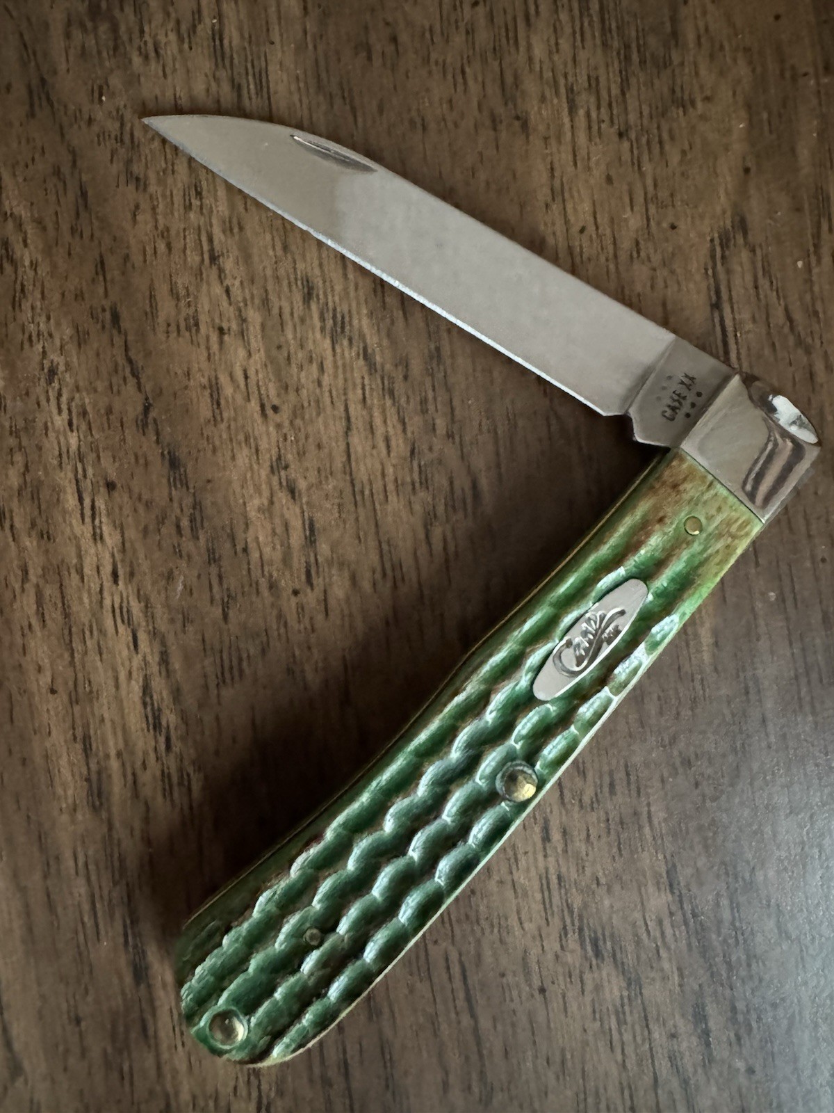 CASE XX BURNT BRIGHT GREEN LIZARD SKIN WHARNCLIFFE BAREHEAD TRAPPER KNIFE