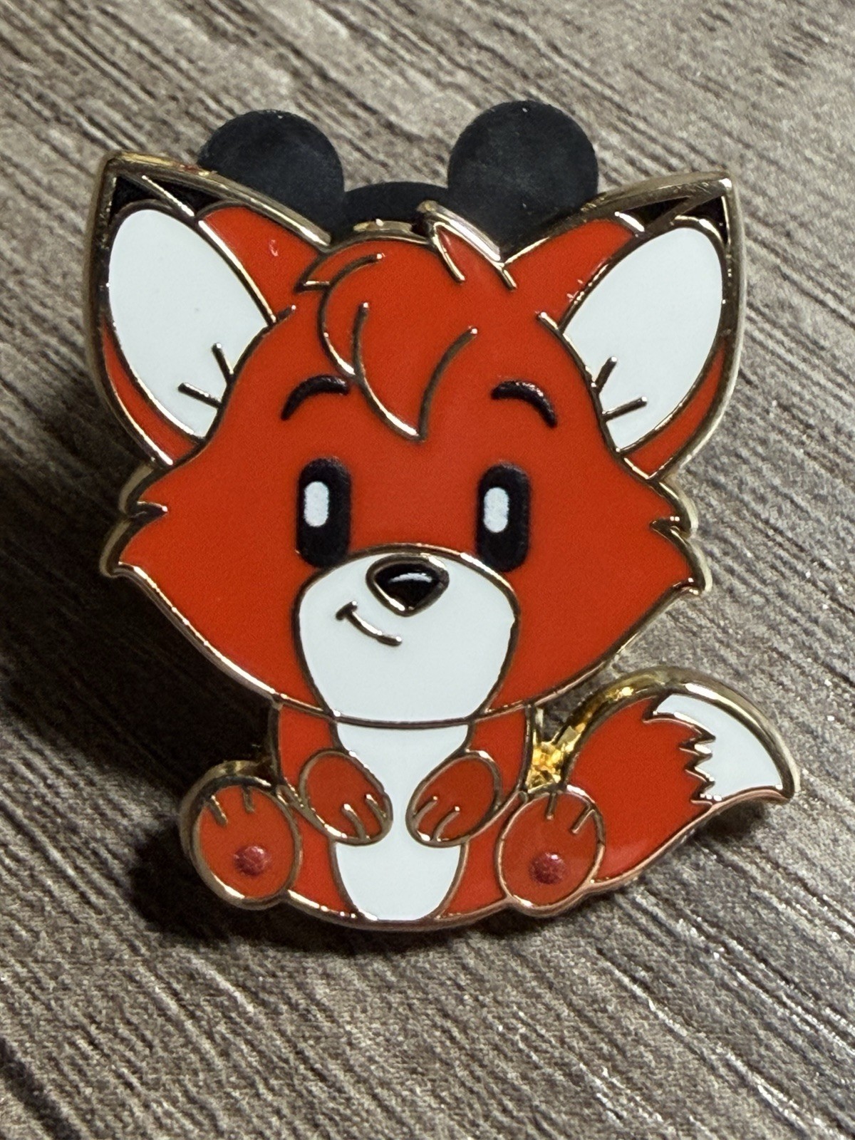 WDI/MOG aDorbs CHASER Baby Tod Fox and the Hound Pin 2026 LE 300 (best Offer)