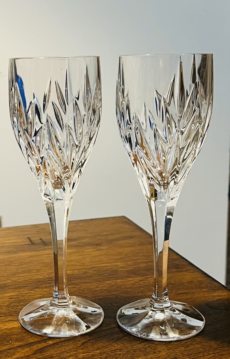 Set Of 2 Vintage Gotham  Crystal Star Blossom Crystal Wine Glasses Discontinued