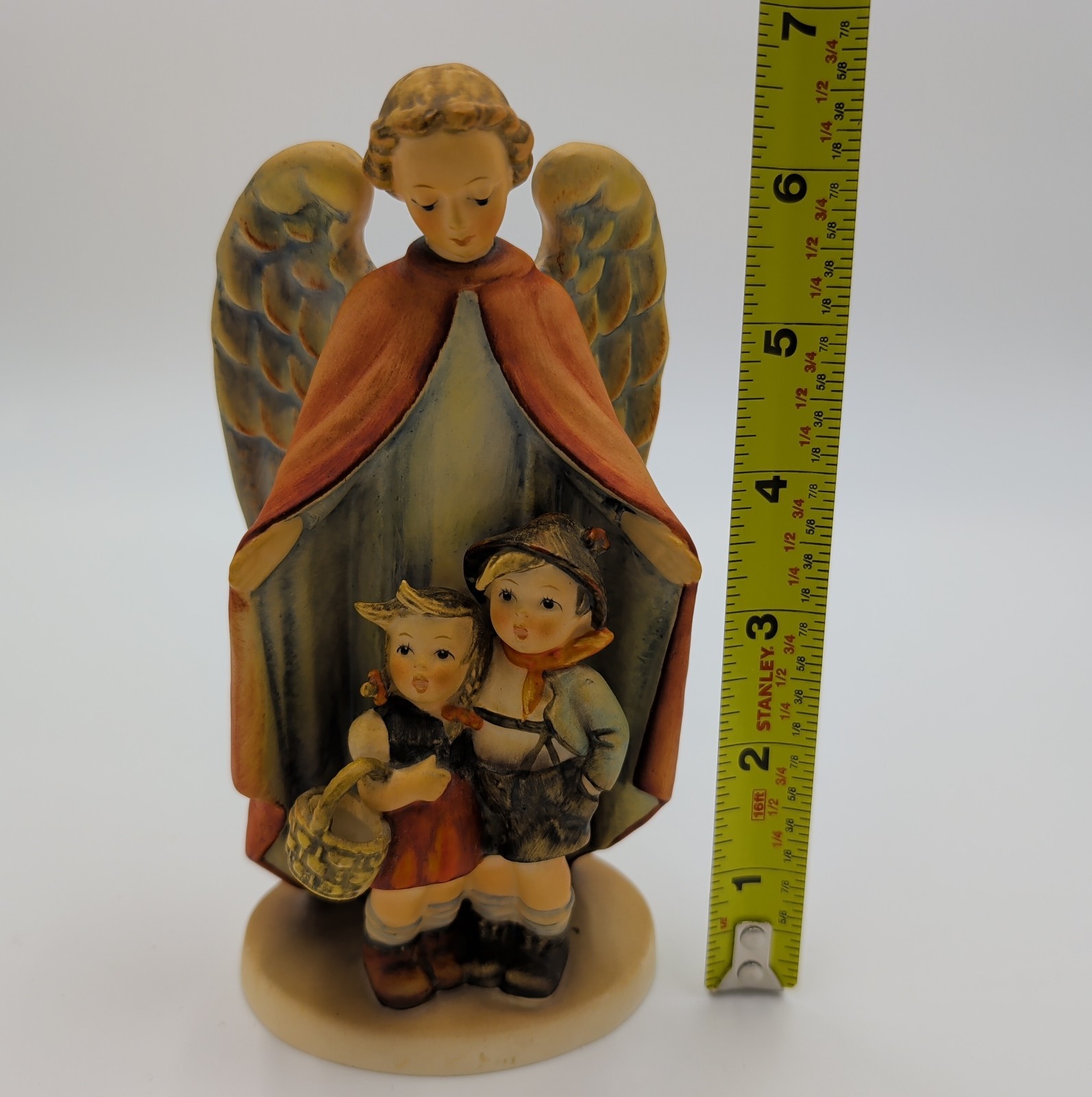 Goebel MI Hummel Club #88/I 