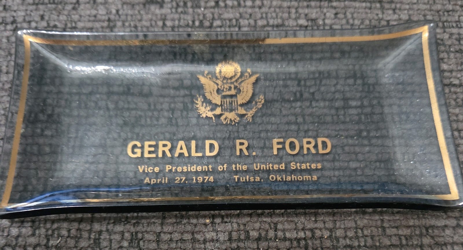 Vintage White House Souvenir Smoke Glass Ashtray Gerald R Ford-1974-