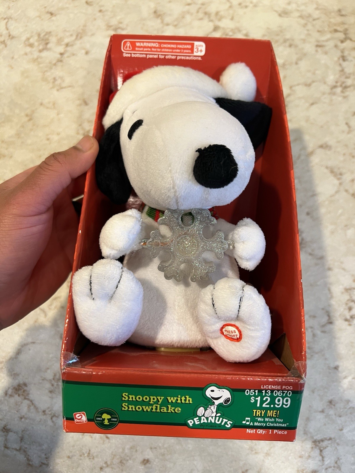 GEMMY Peanuts 8\