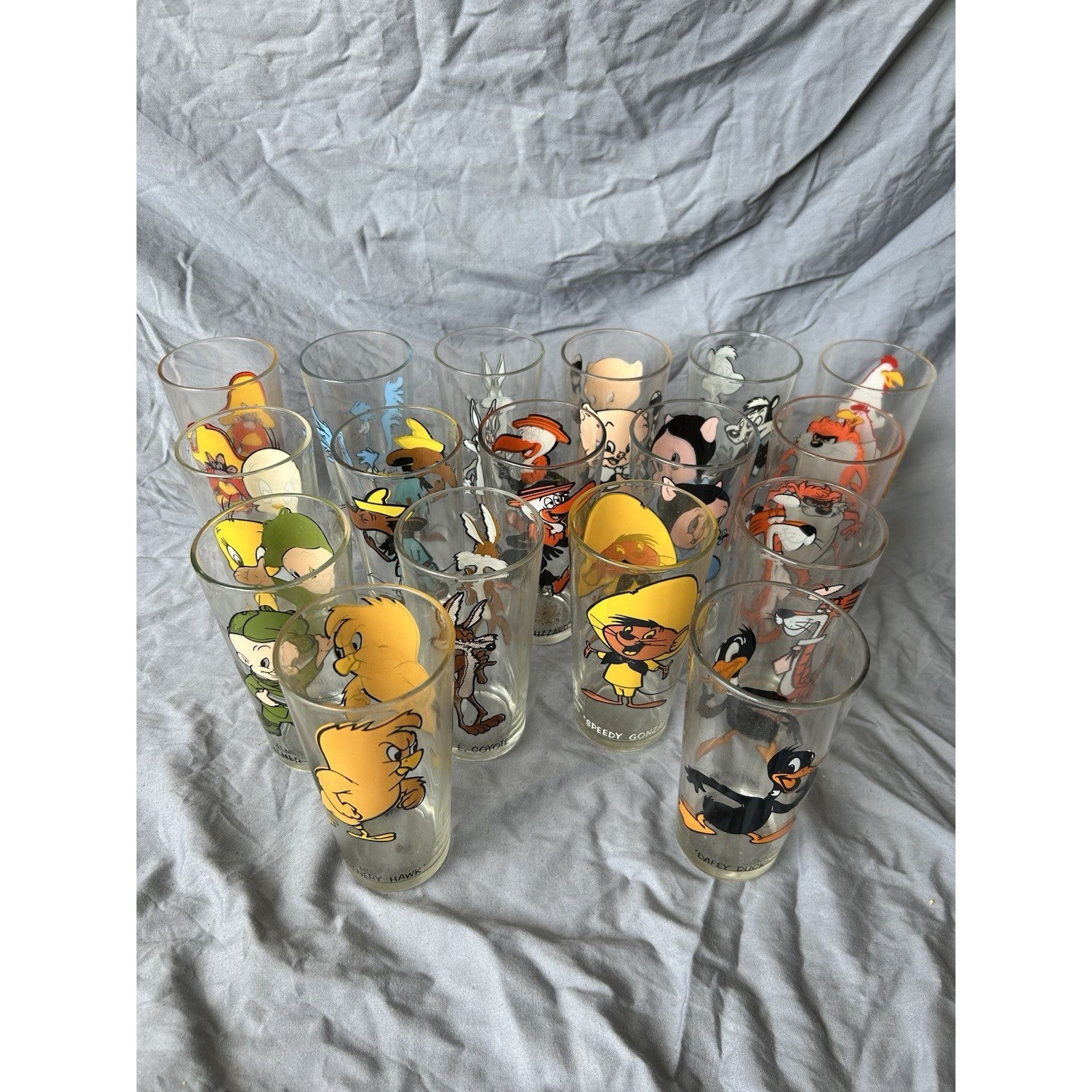 Vintage 1973 Pepsi Collector Series Looney Tunes Glasses Lot of 17 Warner Bros