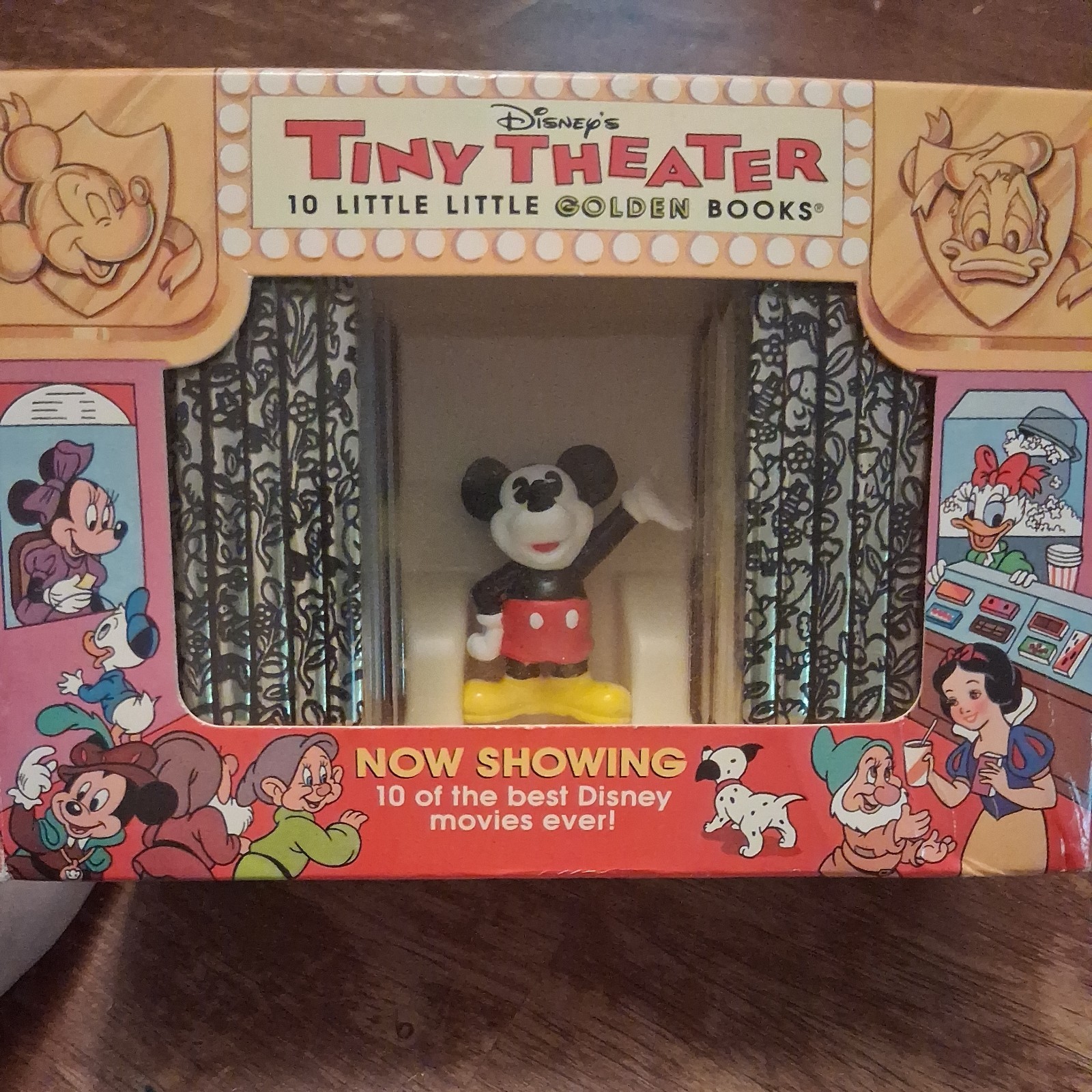 Vintage 1993 Disney's Tiny Theater 10 Little Golden Books With Mickey Figure